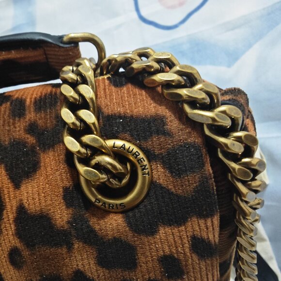 Saint Laurent Leopard Print Shoulder Bag - Picture 4 of 8
